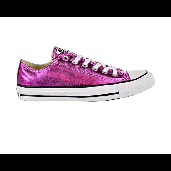 Converse Shoes - Converse magenta glow